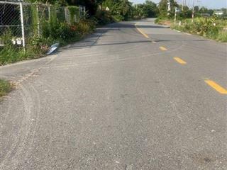 Đất mặt tiền võ văn điều giá chỉ 8,5 tỷ, dt=75 x 35=2549m2, có 300m2 thổ cư. xã trung lập thượng