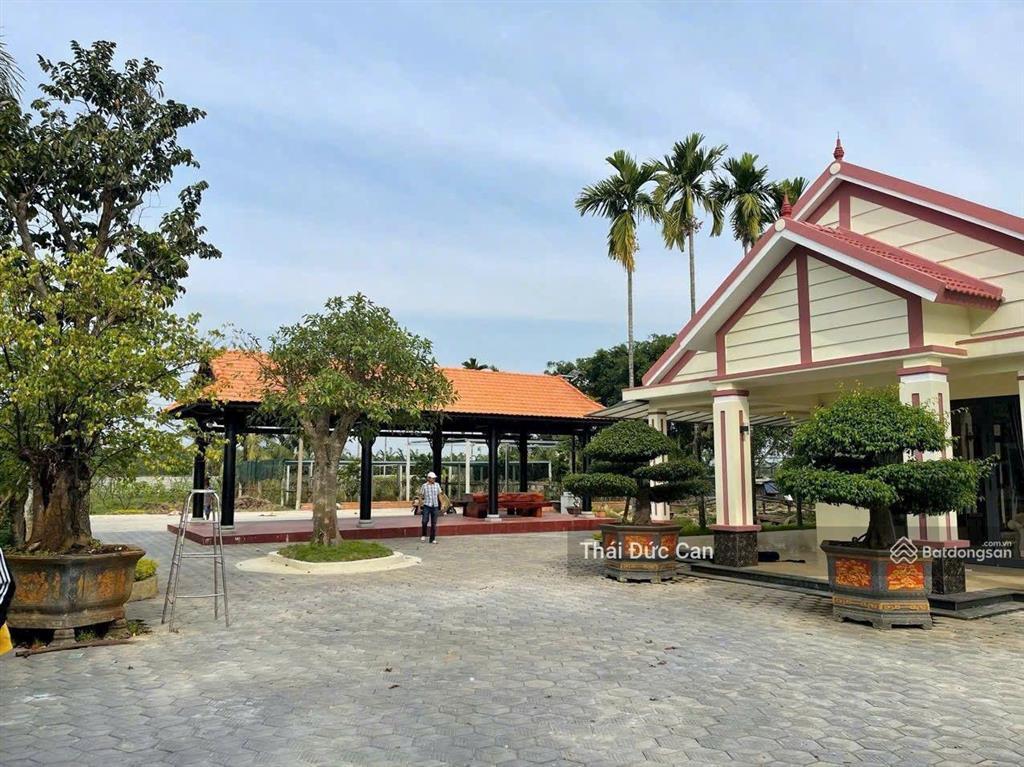 Villa + biệt thự vườn dt=3.000m2 có 300m2 thổ cư. giá chỉ 17,5 tỷ, xã phước vĩnh an, thiết kế đẳng