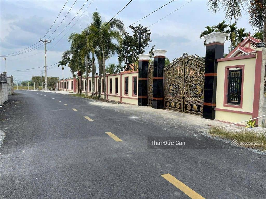 Villa + biệt thự vườn dt=3.000m2 có 300m2 thổ cư. giá chỉ 17,5 tỷ, xã phước vĩnh an, thiết kế đẳng