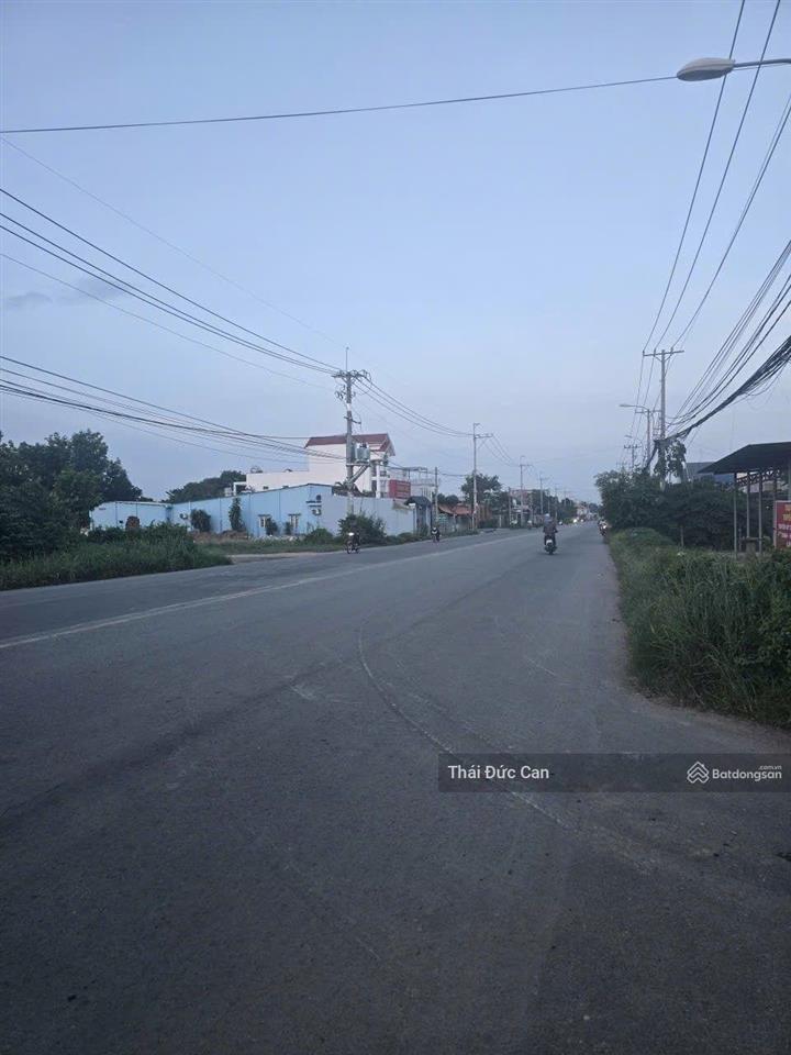 2 lô tổng 2.445m2, ngang 36m, có 474m2 thổ cư. giá chỉ 18,8 tỷ, xã tân thạnh tây, mặt tiền đường