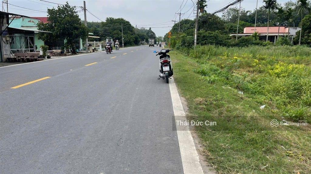 Đất mặt tiền tỉnh lộ 7 dt=3914m2, có 3636m2 thổ cư, giá chỉ 35 tỷ, thuộc xã an nhơn tây
