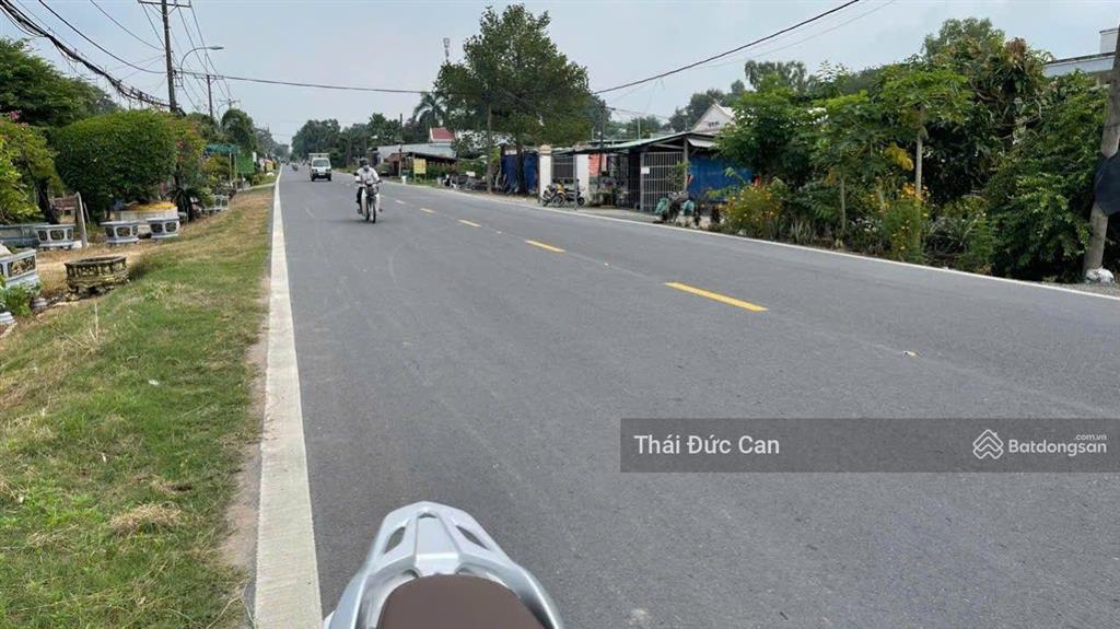 Đất mặt tiền tỉnh lộ 7 dt=3914m2, có 3636m2 thổ cư, giá chỉ 35 tỷ, thuộc xã an nhơn tây