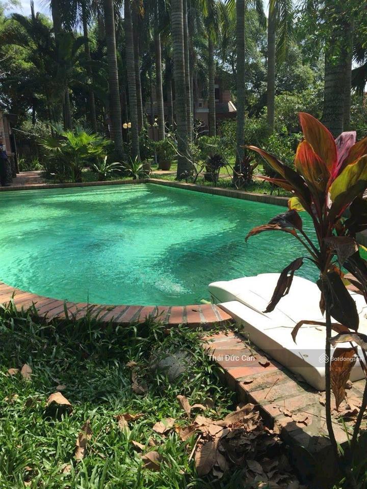 Biệt thự 4.000m², 700m² thổ cư, giá chỉ 17 tỷ. vị trí 1 sẹc nguyễn thị rành, xã nhuận đức