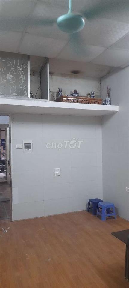 cho thuê nhà A6 p102 tầng 1 khu tập thêt Nam đồng