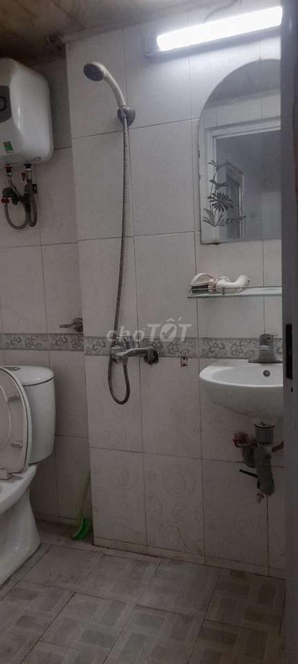 cho thuê nhà A6 p102 tầng 1 khu tập thêt Nam đồng