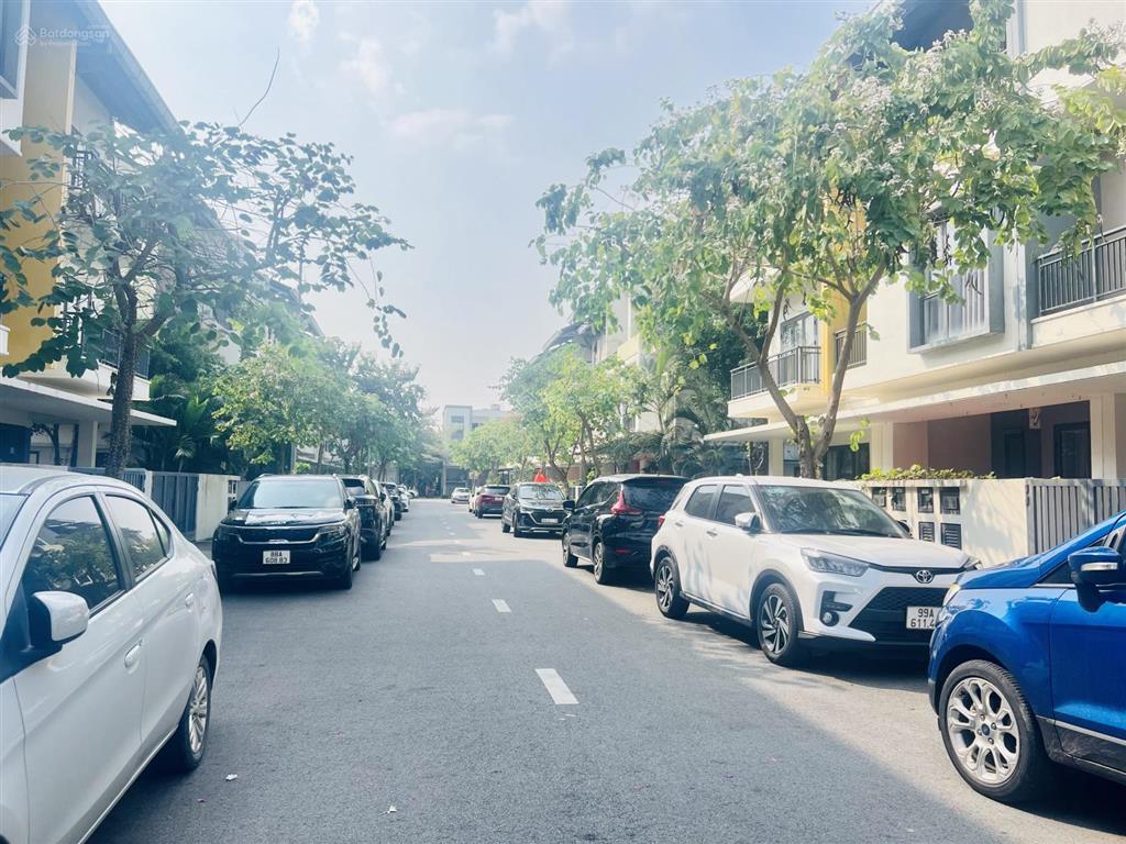 Chủ nhà kẹt tiền cần bán gấp căn góc xẻ khe 105m² siêu hiếm đã hoàn thiện cơ bản kđt beomes vsip