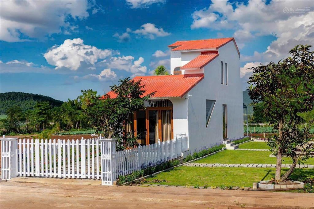 Chủ bán lô đất thổ cư 495tr ngay trung tâm, diện tích 110m2, đất bảo lộc  em xem ngay