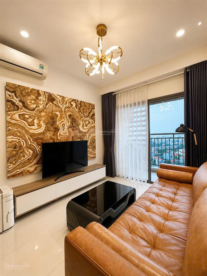 Bán gấp căn the sun avenue 2pn 2wc giá 6,4 tỷ bao tất cả