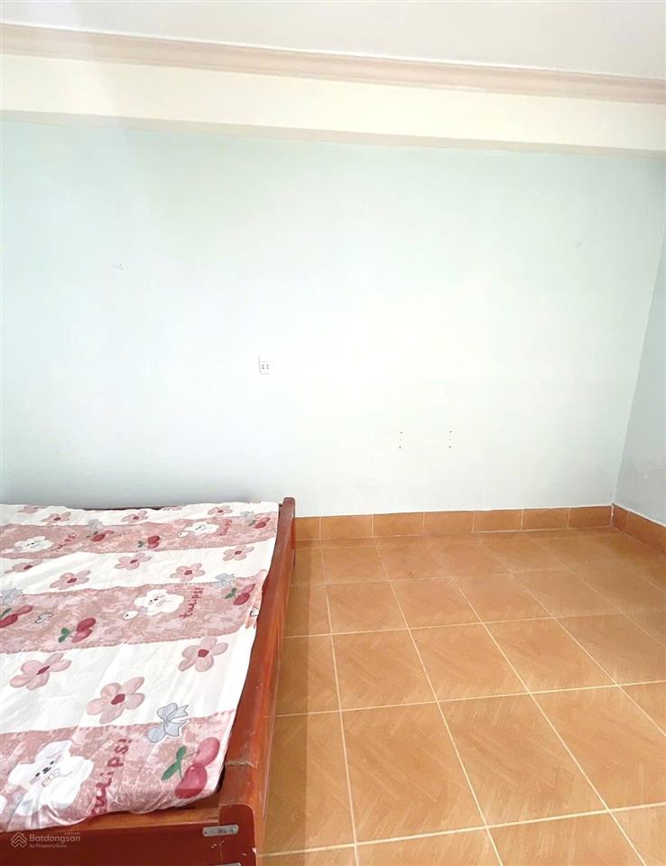 Phòng trọ giá rẻ đường cmt8, giờ tự do, khoá vân tay, thang máy, bảo vệ 24/24, ko chung chủ