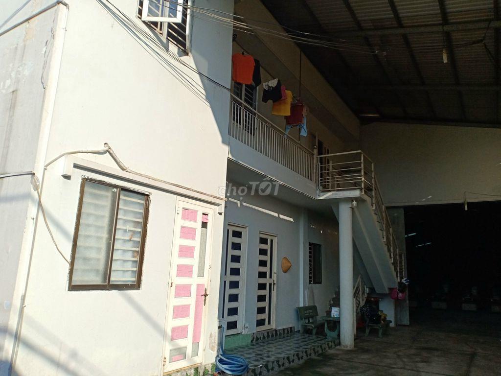 Cho thuê nhà kho xưởng diện tích 800m2