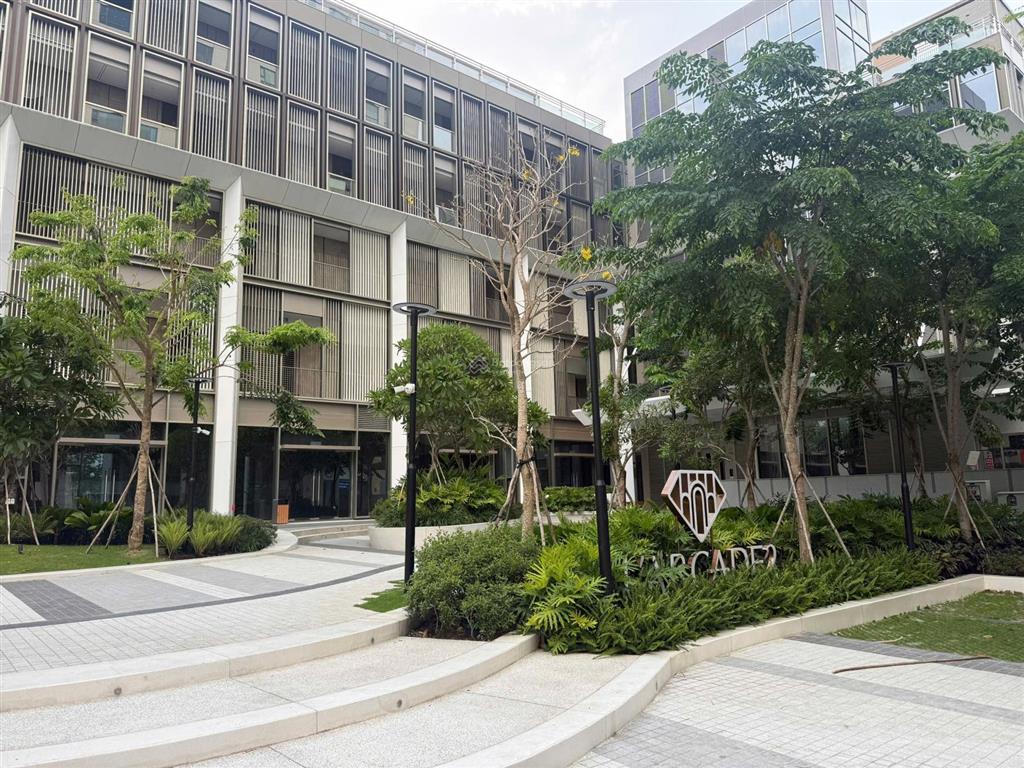 Vũ hoàng villa  chuyên cho thuê mặt bằng nhà phố thương mại khu trung tâm hành chính phú mỹ hưng
