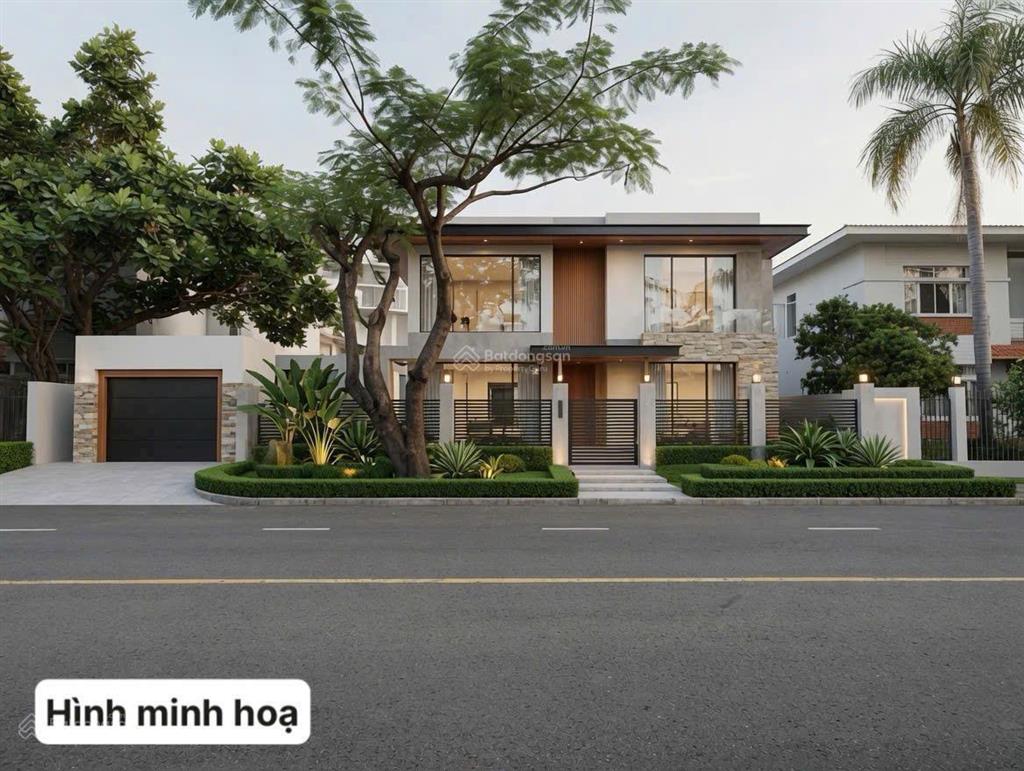 Vũ hoàng villa  bán biệt thự đơn lập mặt tiền đường lớn, trung tâm pmh. sân vườn rộng và yên tĩnh