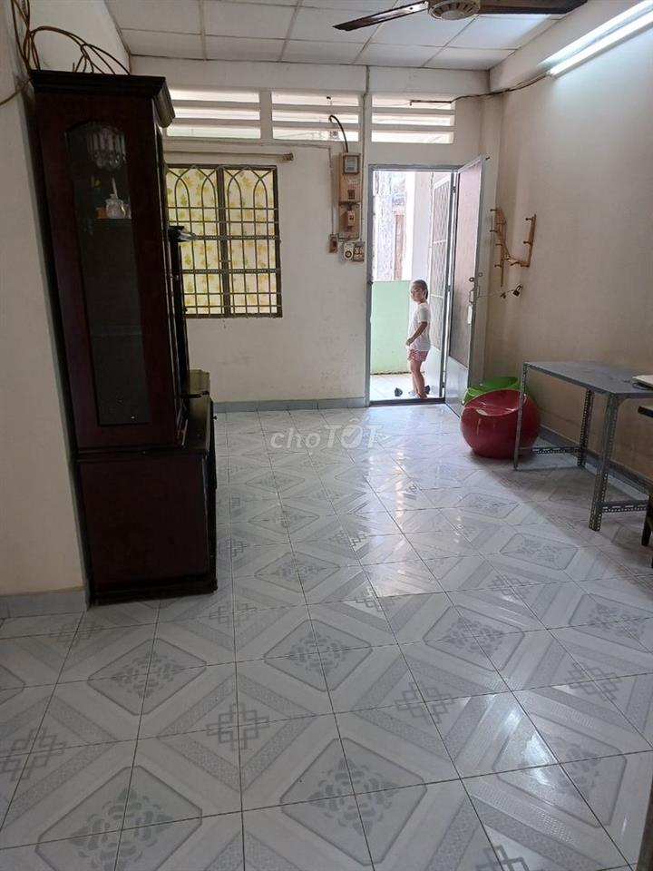 Tôi cần bán