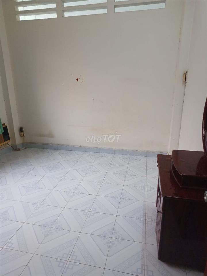 Tôi cần bán