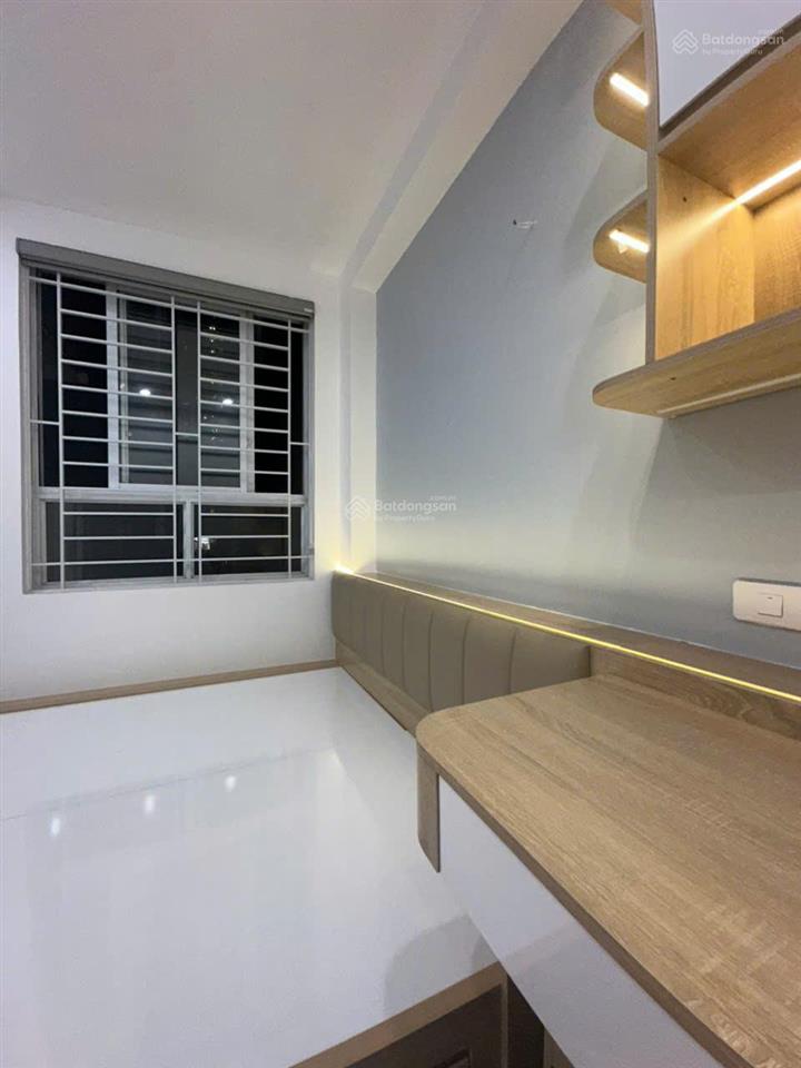 Chính chủ bán nhanh chcc  51 m2  2pn, sổ hồng chính chủ kđt tây nam hồ linh đàm