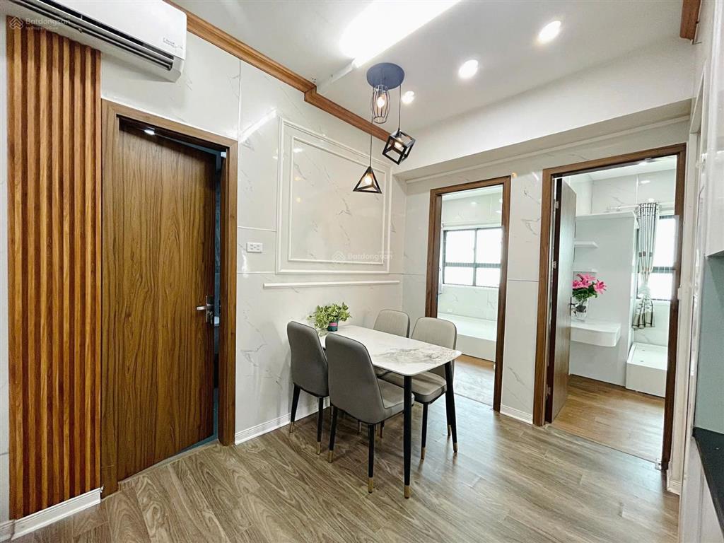 Nhà đẹp như mơ giá rẻ bất ngờ! bán nhanh ch  53.5m, full nội thất toà ct12 kđt kim văn kim lũ