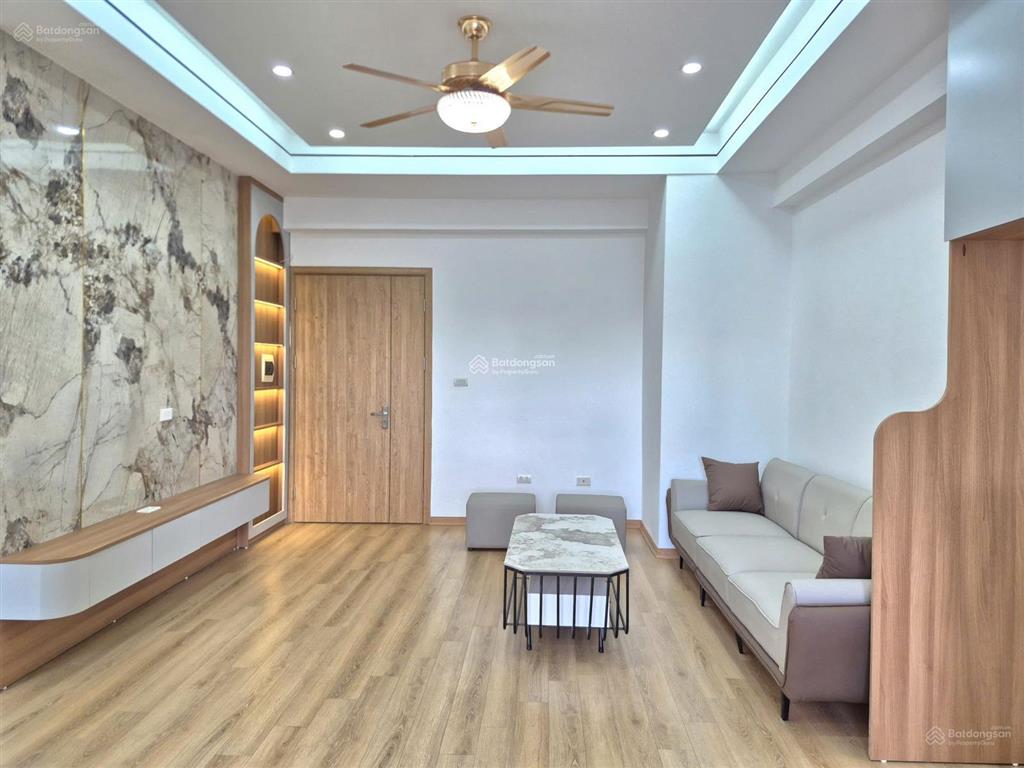 Giá tốt chốt ngay! chính chủ bán nhanh ch  70m, full nội thất đẹp tòa ct4 xa la