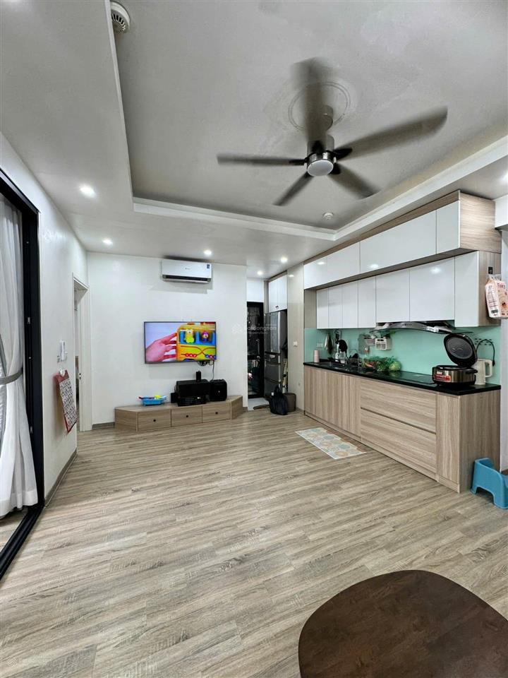 Chỉ với 4.4x tỷ! sở hữu ngay ch  2pn, nội thất đẹp tòa vinaconex2 kim văn kim lũ