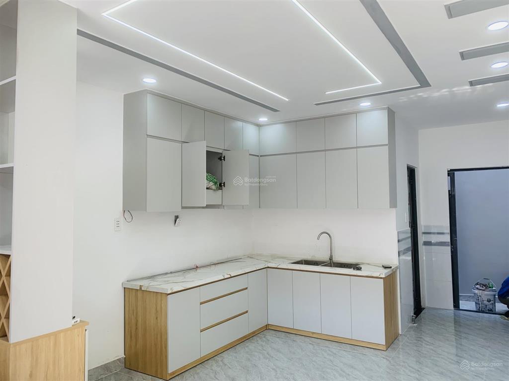 Bán nhà mới 2026 ấp 3 gần chợ đầu mối