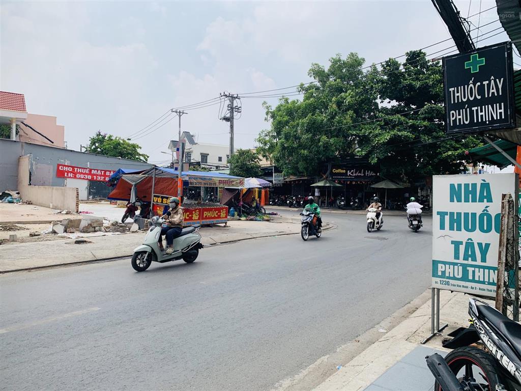 Bán lô đất 6x35 mặt tiền trần văn mười thổ cư