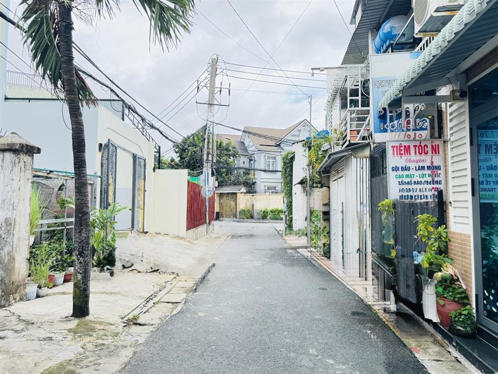 Bán nhà xã tân xuân 5m x 24m lê thị hà  tân xuân 1