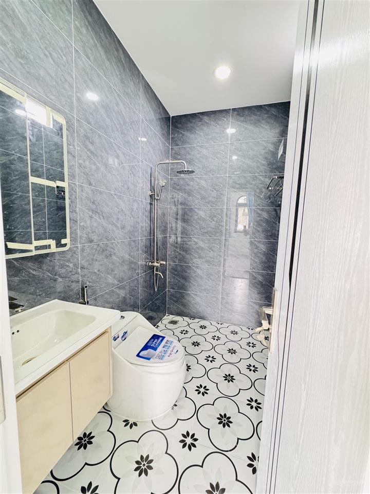 Bán nhà xã tân xuân 5m x 24m lê thị hà  tân xuân 1