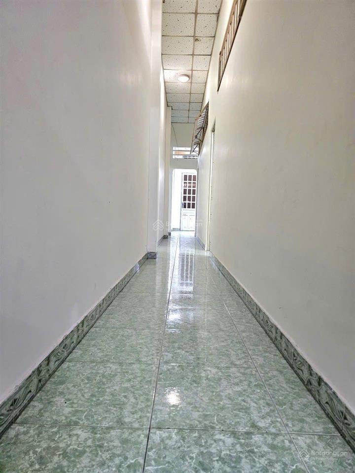 Mình chính chủ bân nhà hẻm 6m đường tỉnh lộ 10, ngay đường tên lửa