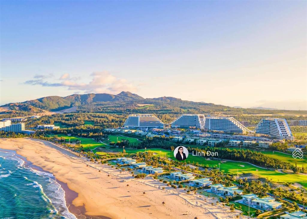 Bán biệt thự flc crown villa quy nhơn 216m2, 3 tầng, diện tích sàn 342,5m2 chỉ 5 căn trực diện biển