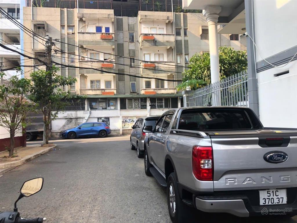 Nhà 4 tầng đường nhựa 10m nguyễn kiệm sát sân bay 77m2 chỉ 13,5 tỷ