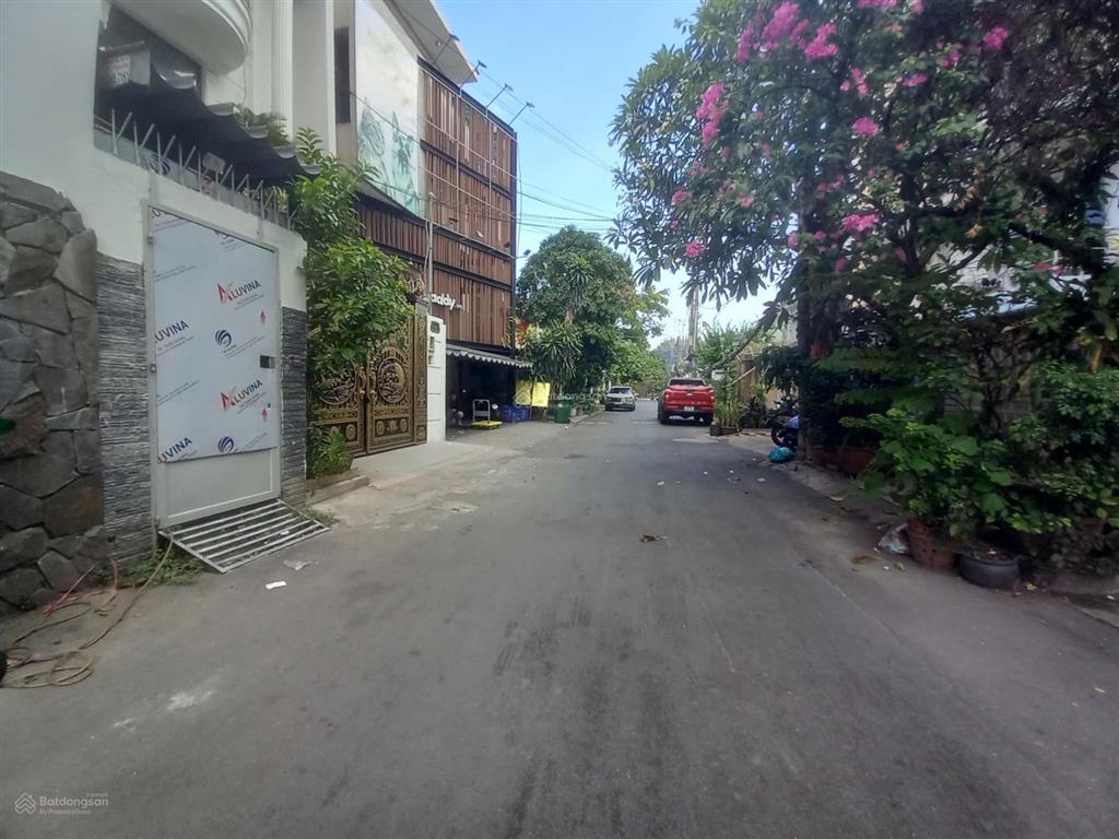 Hẻm 10m nơ trang long, p13, bình thạnh 187m2 giá 27,5 tỷ