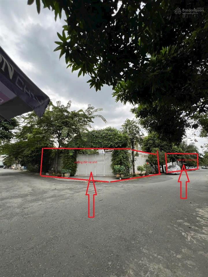 Bán lô đất gốc 2 mặt tiền khu biệt thự hạng sang bình lợi trung 281m2 giá 32 tỷ chốt