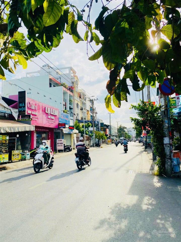 Mặt tiền nơ trang long, p.13, bình thạnh, dt 100.8m2 giá 15,5 tỷ