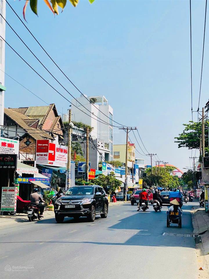Mặt tiền nơ trang long, p. 13, bình thạnh, dt 100.8m2 giá 15,5 tỷ
