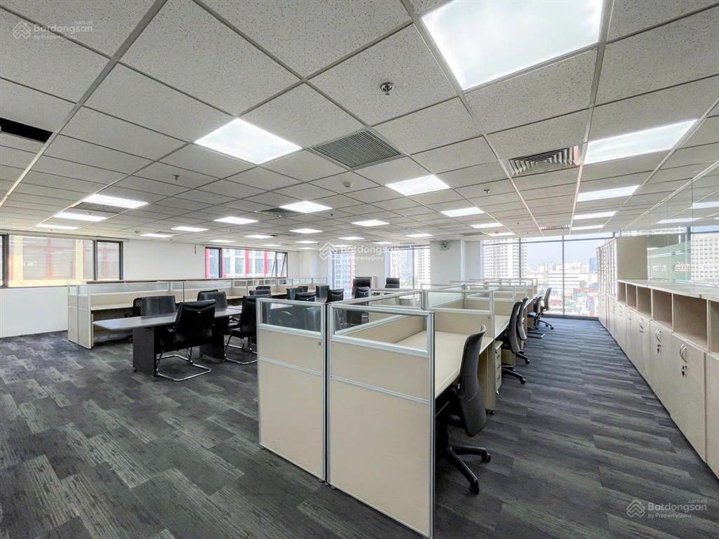 Bán sàn văn phòng 1.092m2 số 197 trần phú  htt tower 1  dt 300tr/tháng  sổ đỏ vĩnh viễn  56 tỷ