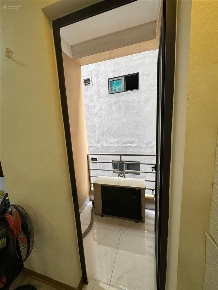 Bán gấp nhà ngõ 50 mễ trì thượng  dt 48m²  6 tầng tm  mt 4.5m  ô tô cách 10m  giá 12.7 tỷ