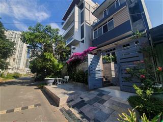 Cho thuê phòng full nội thất trong villa sân vườn q7