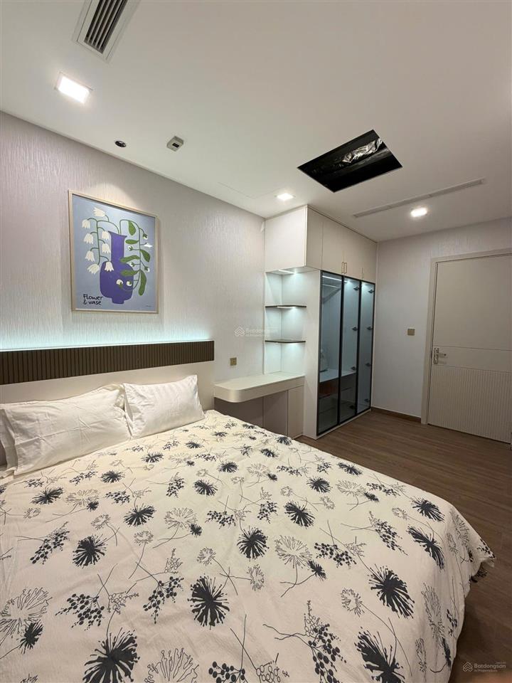 Giá tốt! bán căn hộ 2pn vinhomes central park, tầng cao, view thoáng, nội thất mới, giá 12.9 tỷ