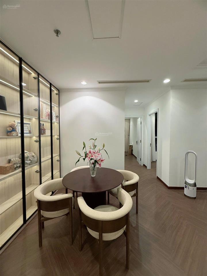 Hàng hiếm! giá tốt bán căn góc 2pn vinhomes central park  tầng cao  view bitexco tuyệt đẹp