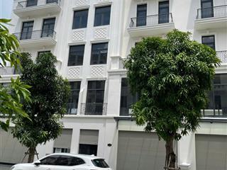 Cần bán căn vip nhà phố the manhattan  vinhomes grand park, 144m², sổ sẵn, giá tốt