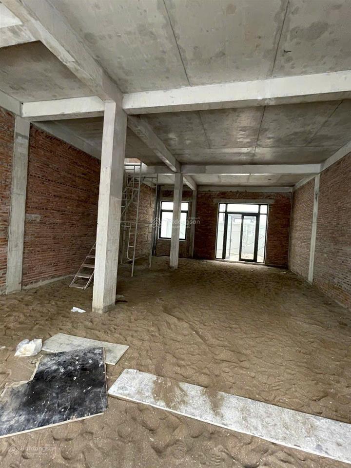 Cần bán căn vip nhà phố the manhattan  vinhomes grand park, 144m², sổ sẵn, giá tốt