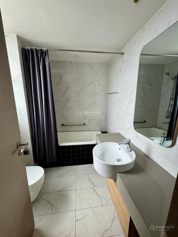 Giá tốt, bán gấp căn hộ zenity 3pn  108m²  nội thất đẹp  đã có sổ hồng
