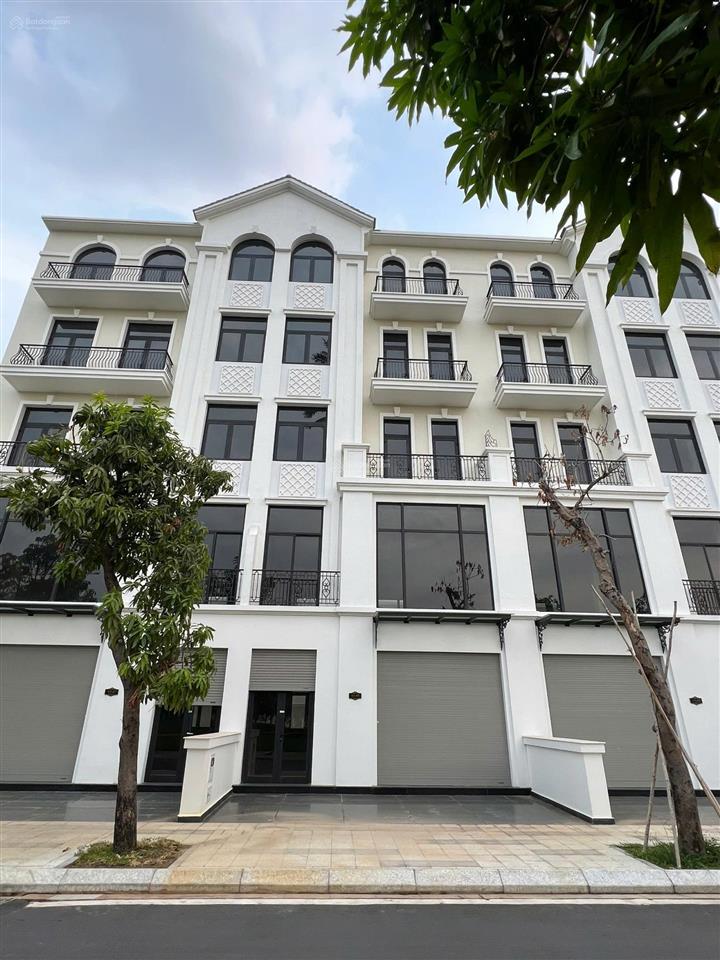 Cắt lỗ 300tr] bán gấp nhà phố manhattan vinhomes grand park 144m2, 5 tầng, sổ sẵn, 26.7 tỷ