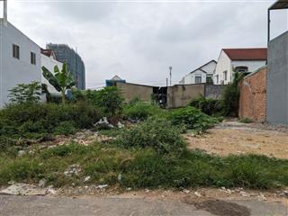 Bán đất tại đường số 6, lò lu, 4,9 tỷ, 87 m2, giá ưu đãi, view đẹp