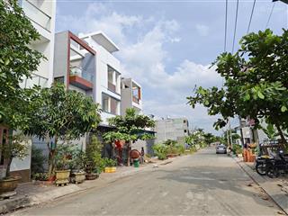 Bán đất tại long thuận, lô nằm trục chính dự án, đường rộng 13m, ngang 4.6m, pháp lý đầy đủ