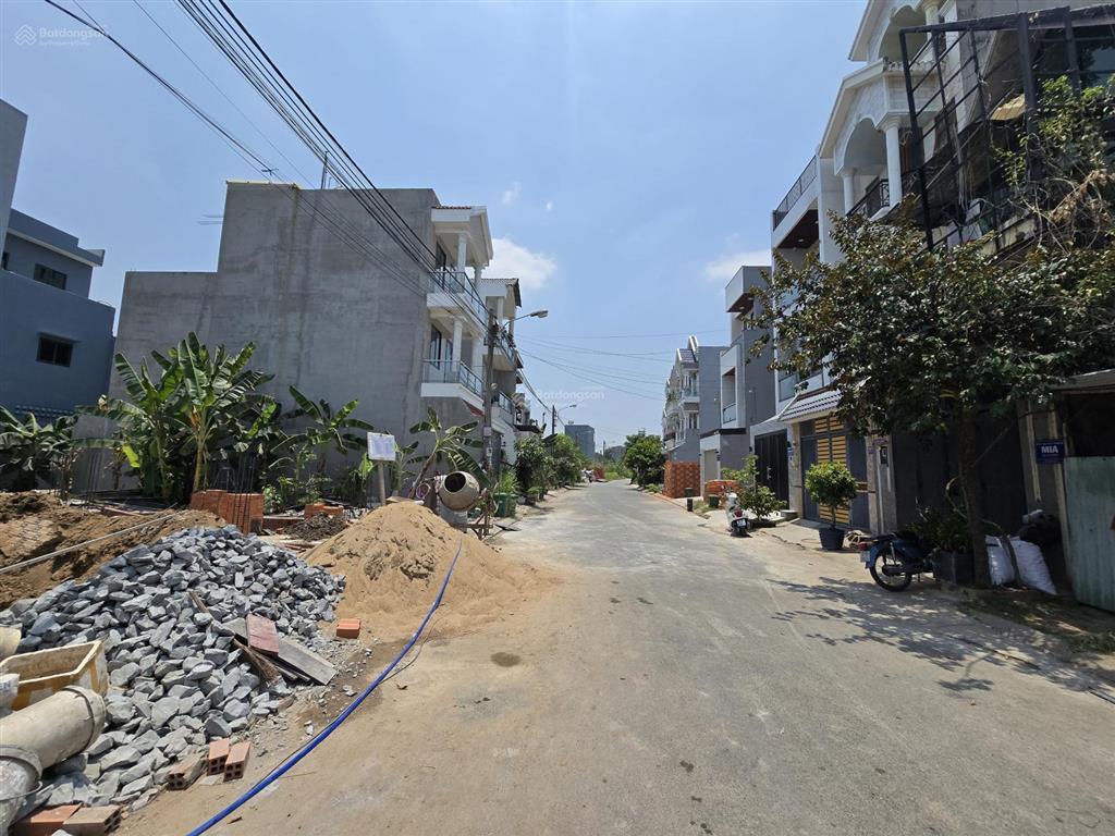 Bán đất gần samsung village, 4.88tỷ, 63m2, trục chính đường thông 10m