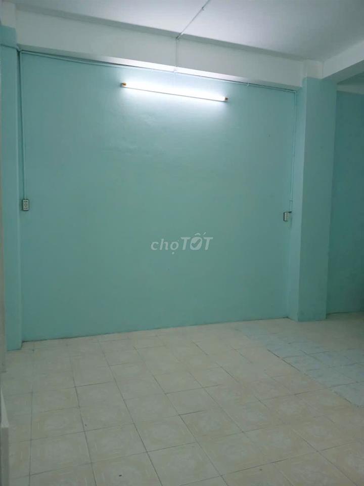 CC cho thuê căn hộ Lý Thường Kiệt Q11 tầng cao thoáng mát có thang máy