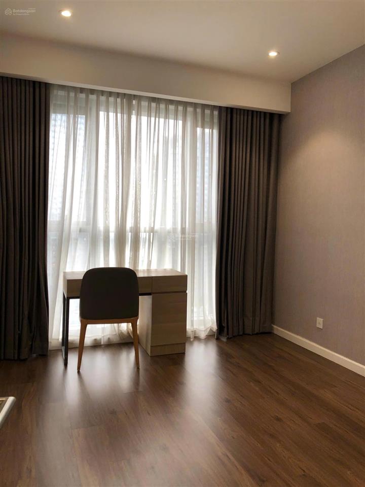 Căn hộ 3pn full nội thất cần cho thuê  layout rộng rãi  giá tốt  vào được ngay  71 triệu/tháng