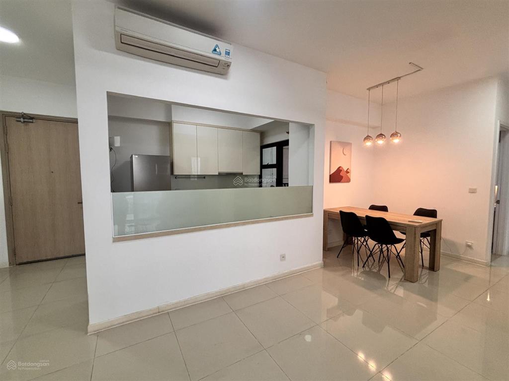 Cho thuê nhanh căn hộ 2pn + 2 wc layout 104m²  giá chỉ 32 triệu/tháng  dọn vô ở liền