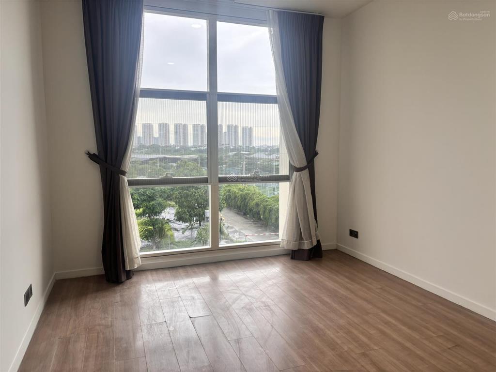 Căn hộ 2pn + 1 phòng làm việc the estella, không nội thất cho thuê chỉ 33 triệu/tháng