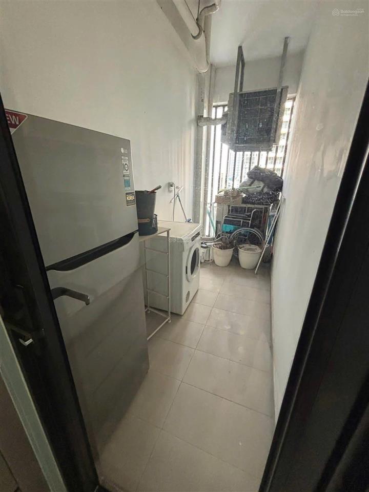Cho thuê căn hộ 2pn2wc full nội thất đẹp view hồ bơi giá chỉ 41 triệu/tháng  dọn vào ở ngay